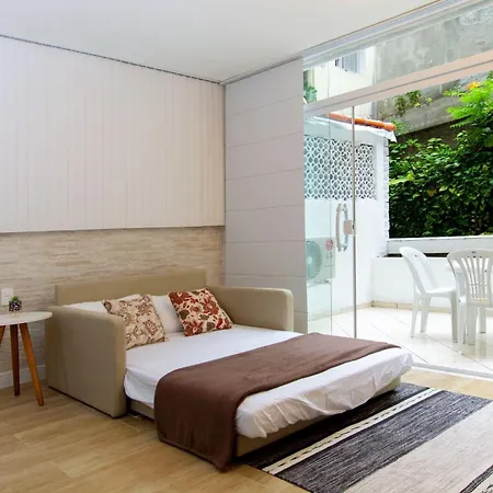 Rock In Rio, Maravilhoso Loft Em Copacabana A 150 Metros Da Praia Com Um Varandao Em Meio Ao Verde.-3